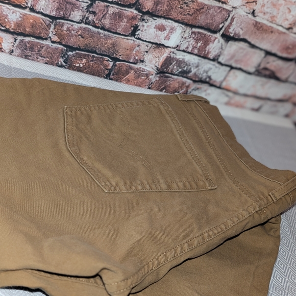 Levi's Slim Straight Jeans in Tan - Picture 4 of 8